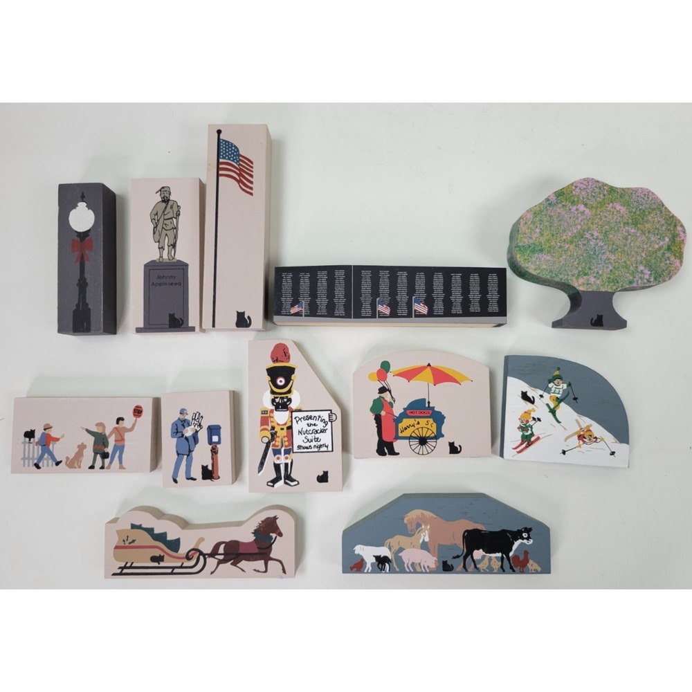 Lot‎ of 12 Vintage Cats Meow Accessory Pieces
